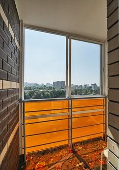 Apartment on Kosmonavtov Highway 116, Perm - apartment by the day