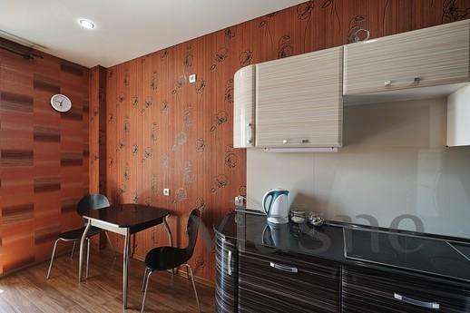 Apartment on Kosmonavtov Highway 116, Perm - apartment by the day