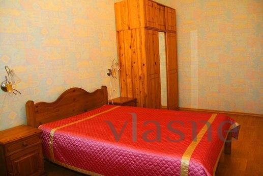 3 bedroom apartment in the center daily, Moscow - apartment by the day