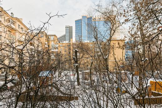 1 bedroom apartment for rent, Moscow - apartment by the day