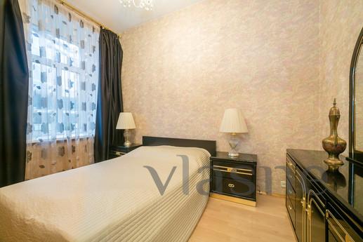 Comfortable apartment in the center!, Moscow - apartment by the day