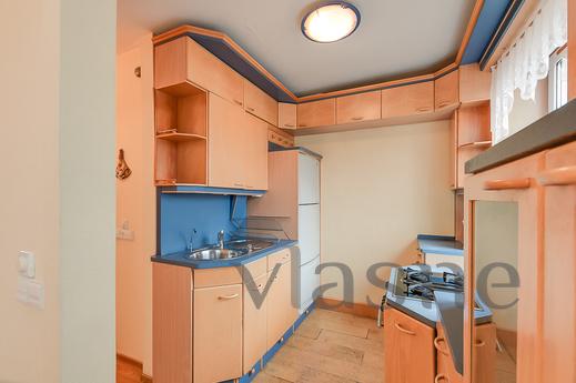 Three-room apartment in Victory Park, Saint Petersburg - apartment by the day