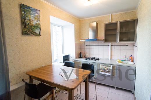 2 bedroom cozy apartment, Perm - apartment by the day