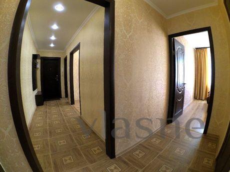 3 bedroom apartment with a repair, Kazan - apartment by the day