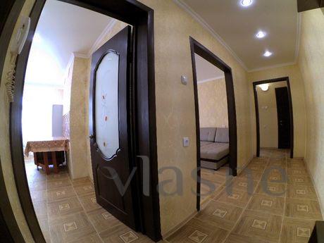 3 bedroom apartment with a repair, Kazan - apartment by the day