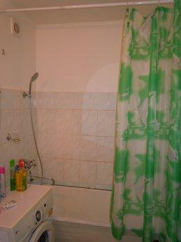 For clean, comfortable apartment hour, night, day. The apart