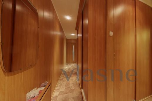 Apartments in Golden Triangle, Saint Petersburg - apartment by the day