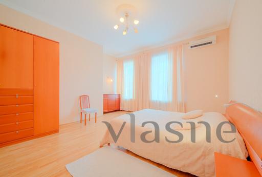 One-bedroom apartments are located on the sixth floor. Eleva