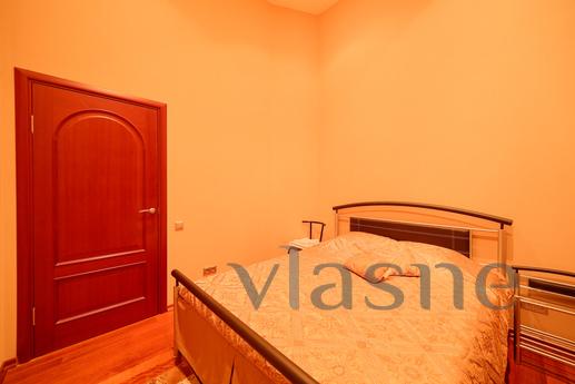 Luxury Apartment, Saint Petersburg - apartment by the day