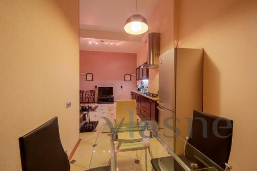 Luxury Apartment, Saint Petersburg - apartment by the day