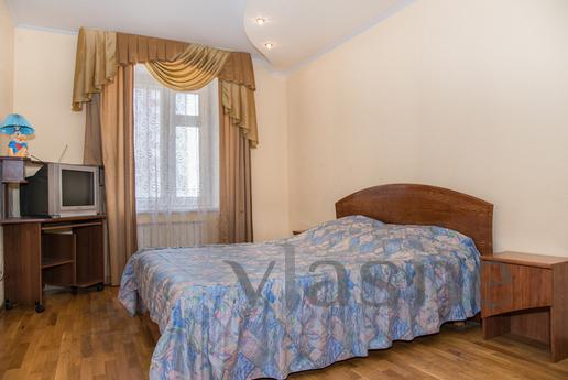 Clean and cozy apartment near the water, Kazan - apartment by the day