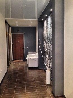1 bedroom studio apartment with a good repair near the water