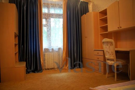 Luxury 3-bedroom in the heart!, Volgograd - apartment by the day