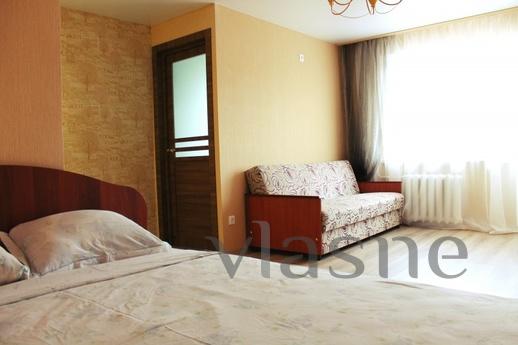 Luxury studio in center, Volgograd - apartment by the day