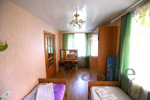 2 bedroom apartment in the center, Volgograd - apartment by the day