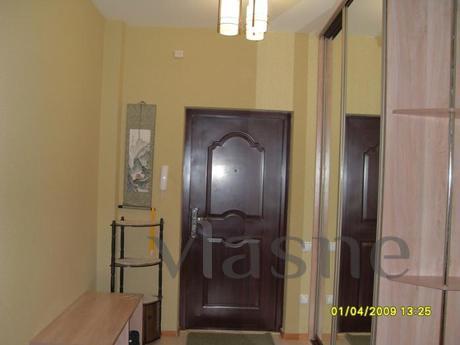 Rent 3 bedroom apartment!, Irkutsk - apartment by the day