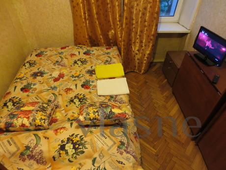 Bright and warm 2-bedroom apartment in a 15-minute walk from