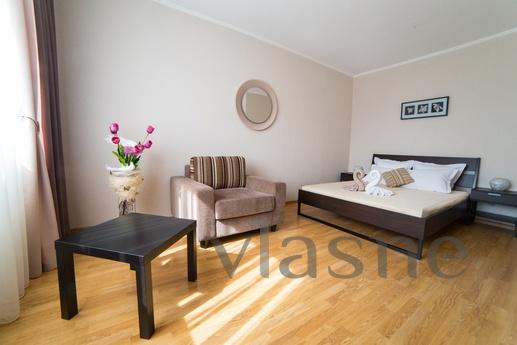 Apartment in the center near the metro, Novosibirsk - apartment by the day
