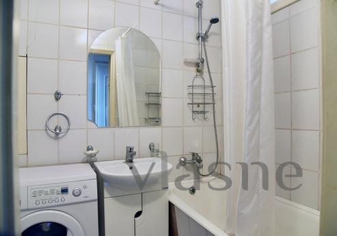 The apartment with loggia subway Savelov, Moscow - apartment by the day