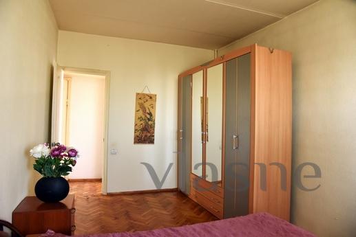The apartment with loggia subway Savelov, Moscow - apartment by the day