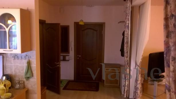 1 bedroom apartment for rent, Novosibirsk - apartment by the day