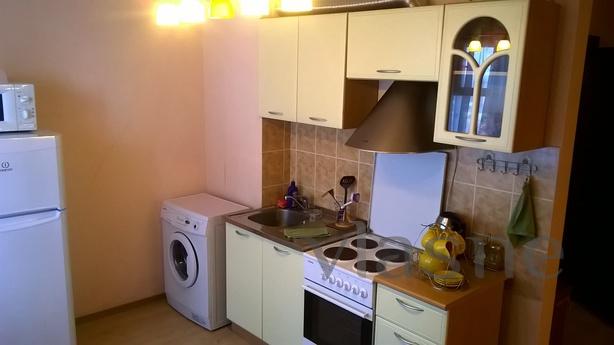 1 bedroom apartment for rent, Novosibirsk - apartment by the day