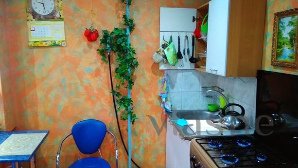Apartment in the green grove, Ufa - apartment by the day