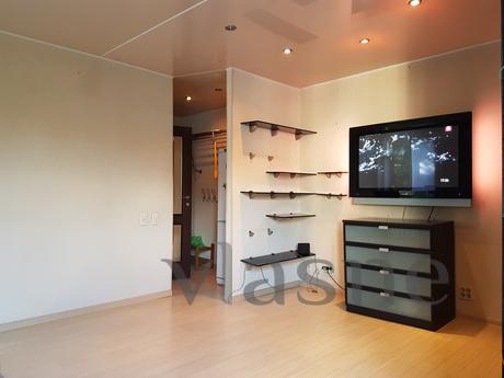 Furniture and other facilities: Large double bed with orthop