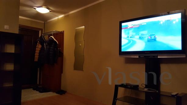 The apartment is on the Academic, Moscow - apartment by the day