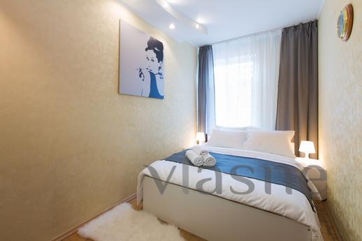 Rent one 3-in apartments., Moscow - apartment by the day
