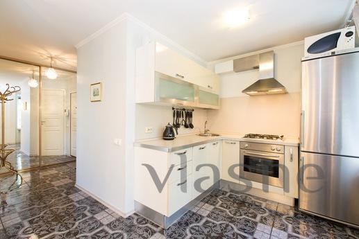 Rent 2-bedroom apartment, 45, Moscow - apartment by the day