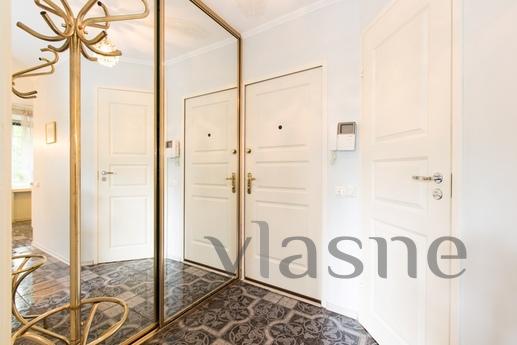 Rent 2-bedroom apartment, 45, Moscow - apartment by the day