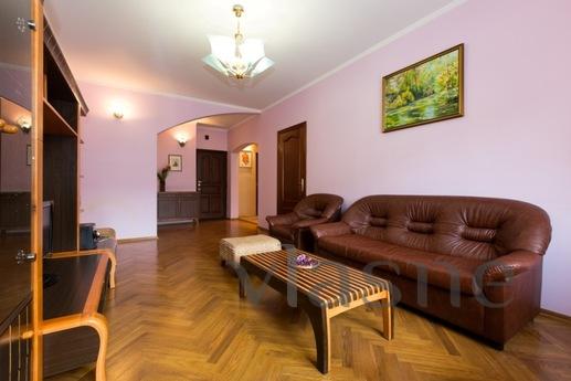 Rent cozy apartments, Moscow - apartment by the day