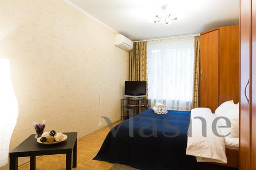 1 bedroom apartment Novolesnaya street, Moscow - apartment by the day