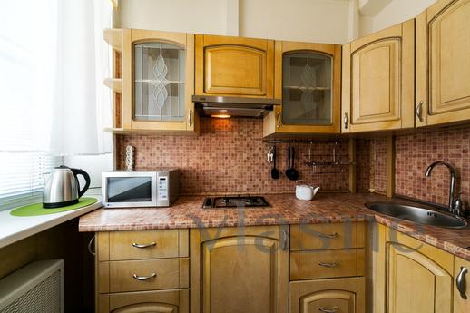 2 bedroom apartment for rent, Moscow - apartment by the day