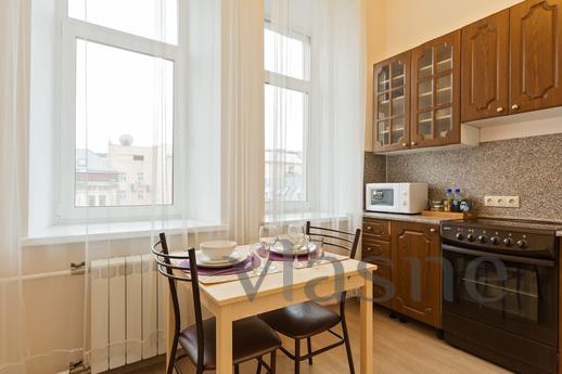 1 bedroom apartment for rent, Moscow - apartment by the day