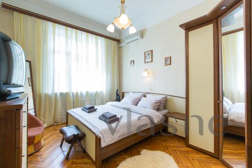 2 bedroom apartment for rent, Moscow - apartment by the day