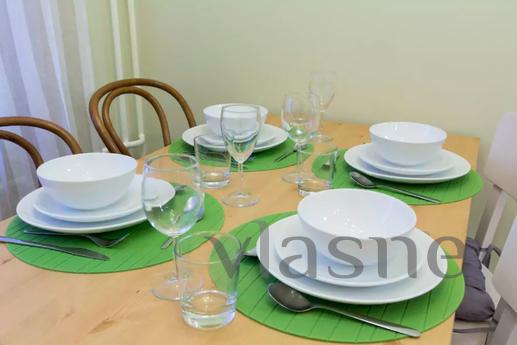 Lux Apartments Lyusinovskaya 37, Moscow - apartment by the day