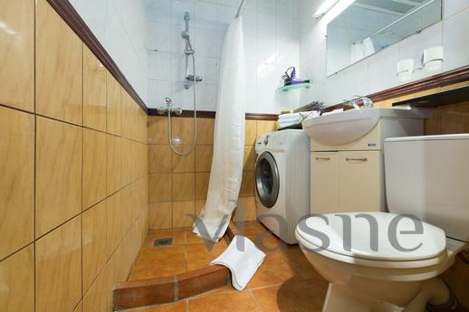 2 bedroom apartment for rent, Moscow - apartment by the day