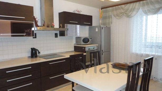 2 bedroom apartment for rent, Tyumen - apartment by the day