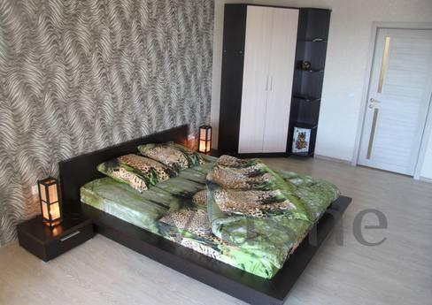 One bedroom apartment near the subway, Yekaterinburg - apartment by the day