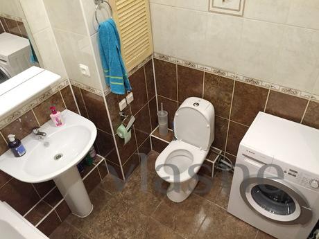 Bright apartment close to the metro, Saint Petersburg - apartment by the day