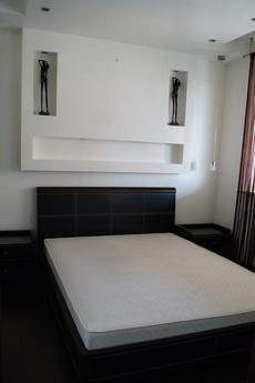 2 bedroom studio apartment, Moscow - apartment by the day