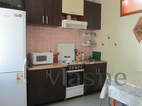 2 bedroom apartment for rent, Krasnodar - apartment by the day