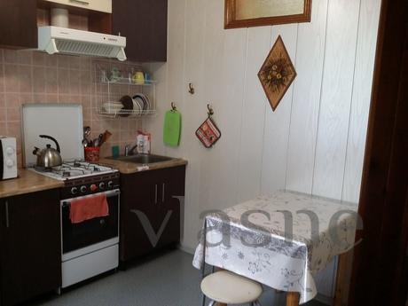 2 bedroom apartment for rent, Krasnodar - apartment by the day