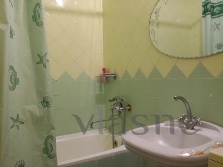 2 bedroom apartment for rent, Krasnodar - apartment by the day