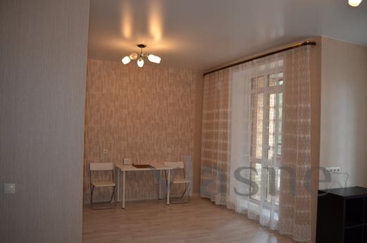 Beautiful bright apartment, Novosibirsk - apartment by the day