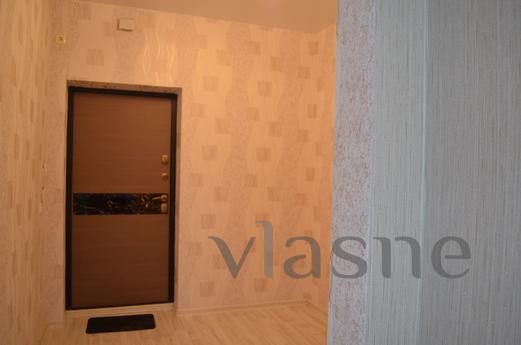 Beautiful bright apartment, Novosibirsk - apartment by the day