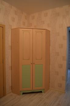 Beautiful bright apartment, Novosibirsk - apartment by the day