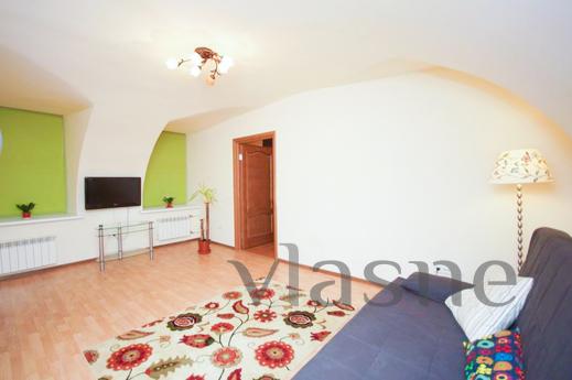 Large one-bedroom apartment on the 9th floor of a 15-storey 
